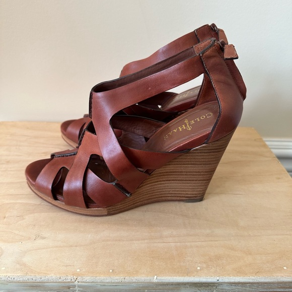 Cole Haan wedge heel shoes - Picture 3 of 8